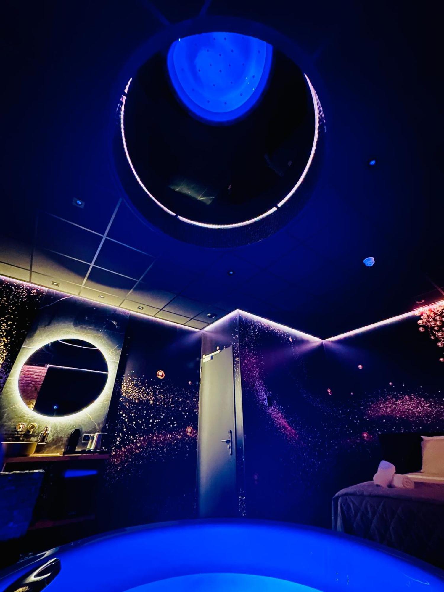 De Hotel