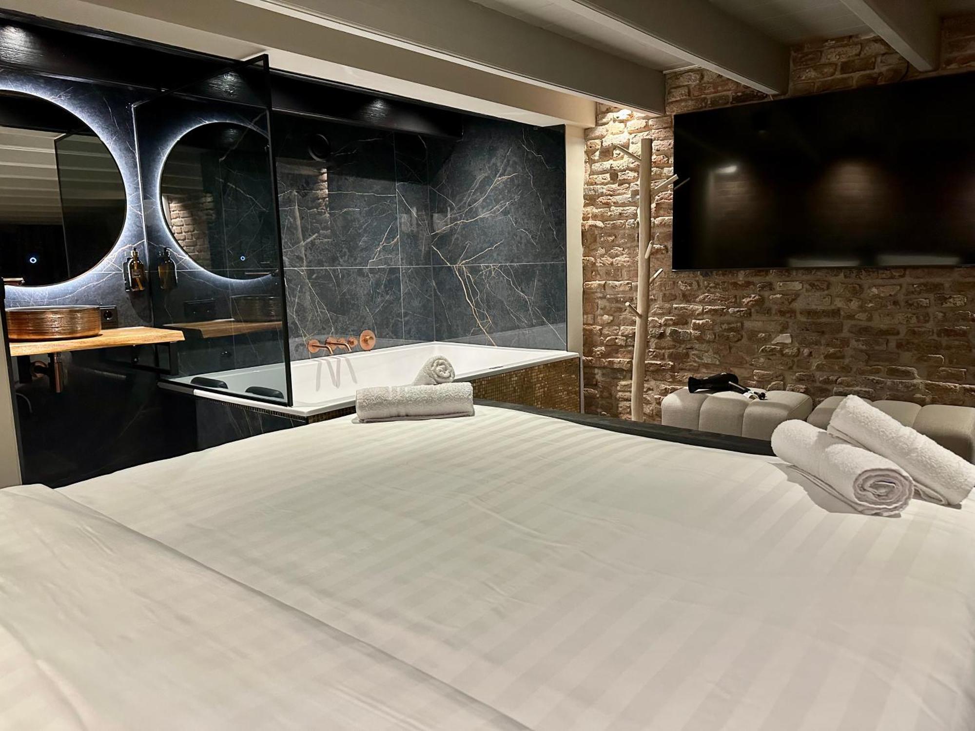 De Hotel 4*